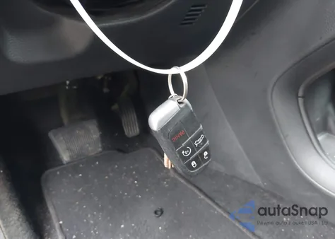 2016 Chrysler 200 Limited из США, поврежденный, VIN 1C3CCCAB7GN125309